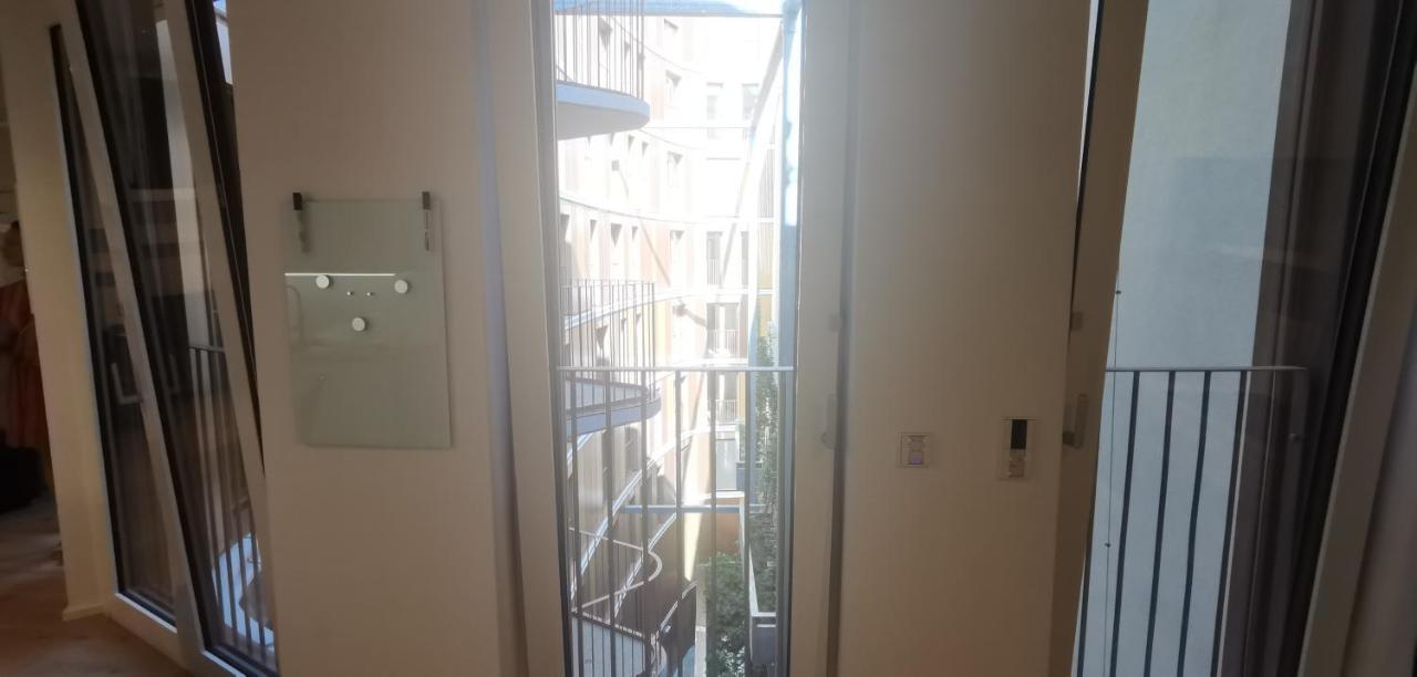 Downtown Vienna New Built Luxury Suites エクステリア 写真